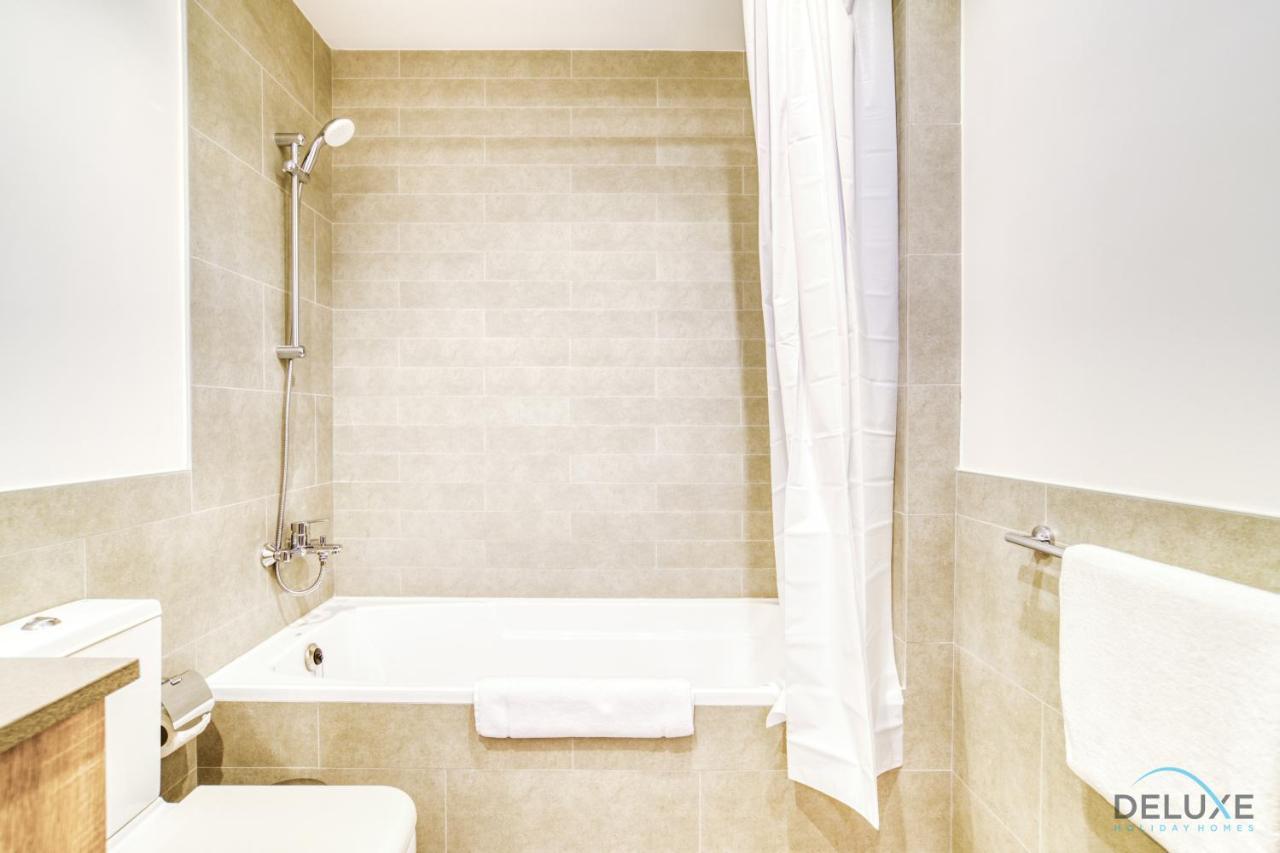 Sophisticated 1Br At Town Square Rawda Dubailand By Deluxe Holiday Homes 외부 사진